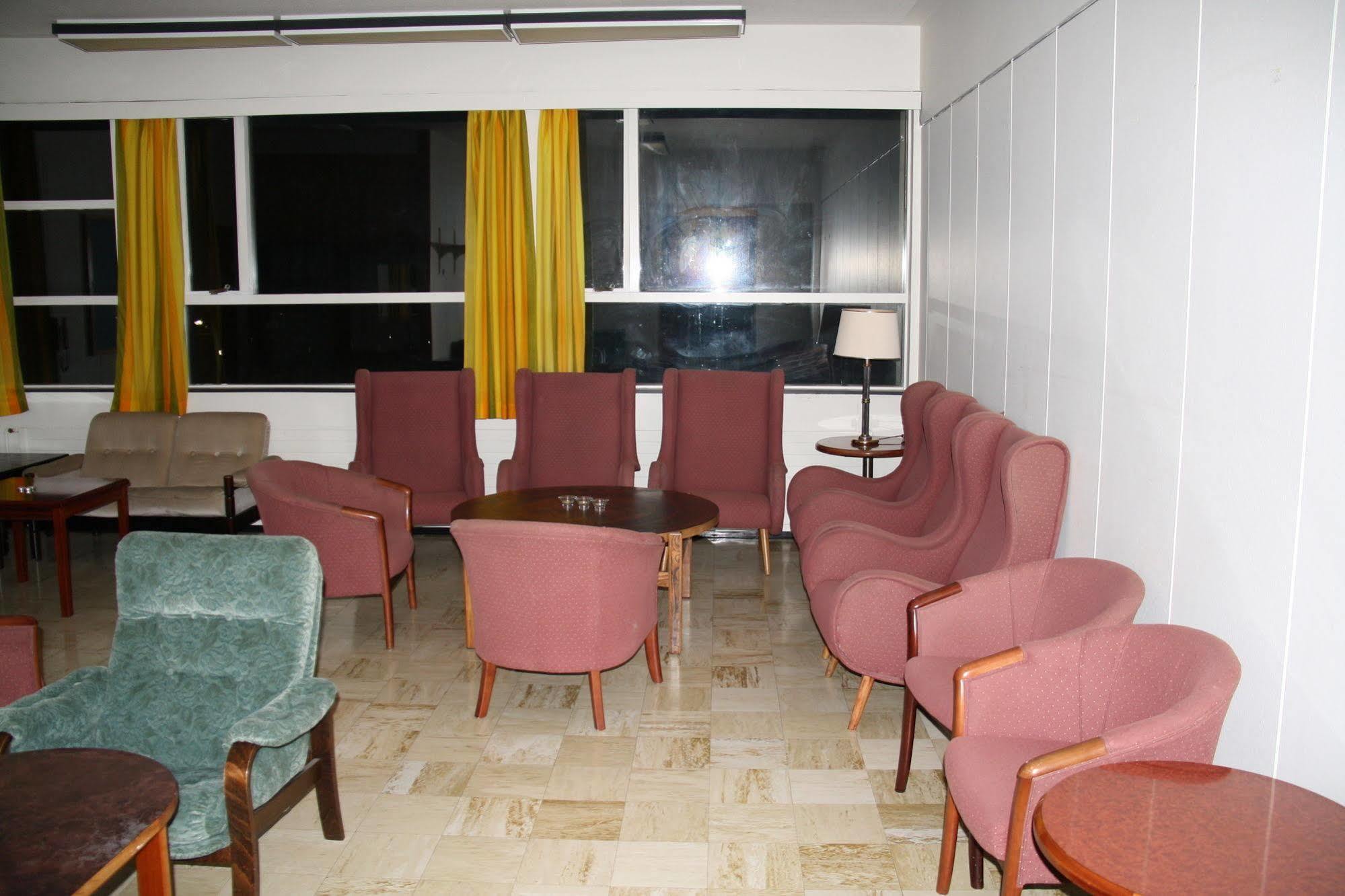 Reykjanes Hostel Экстерьер фото